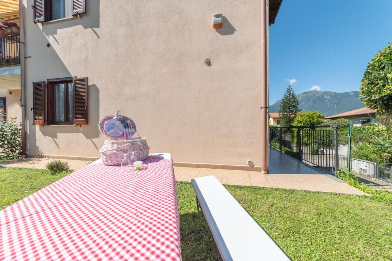 La Feriolina - Appartamento Al Lago Con Giardino Privato Baveno Exterior foto
